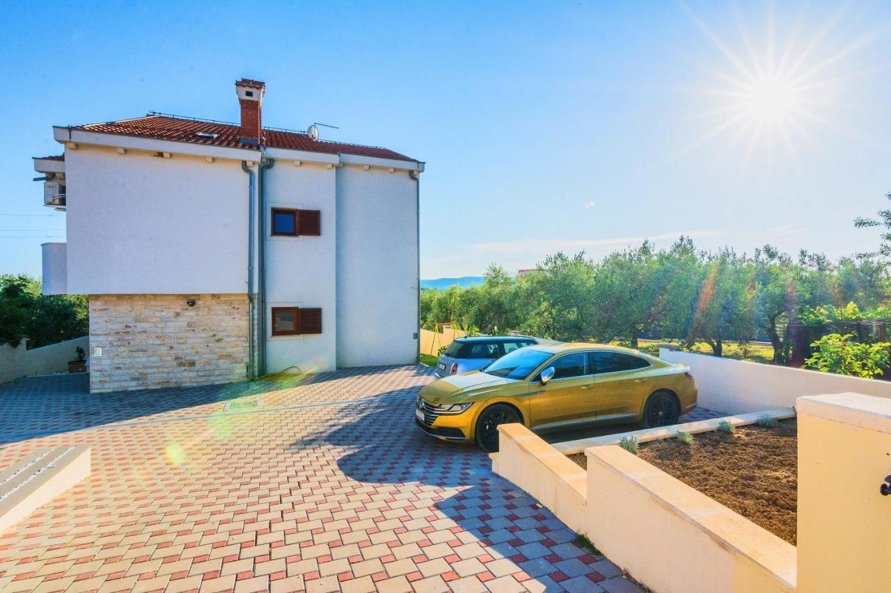 Villa Slavica Sveti Filip i Jakov Extérieur photo