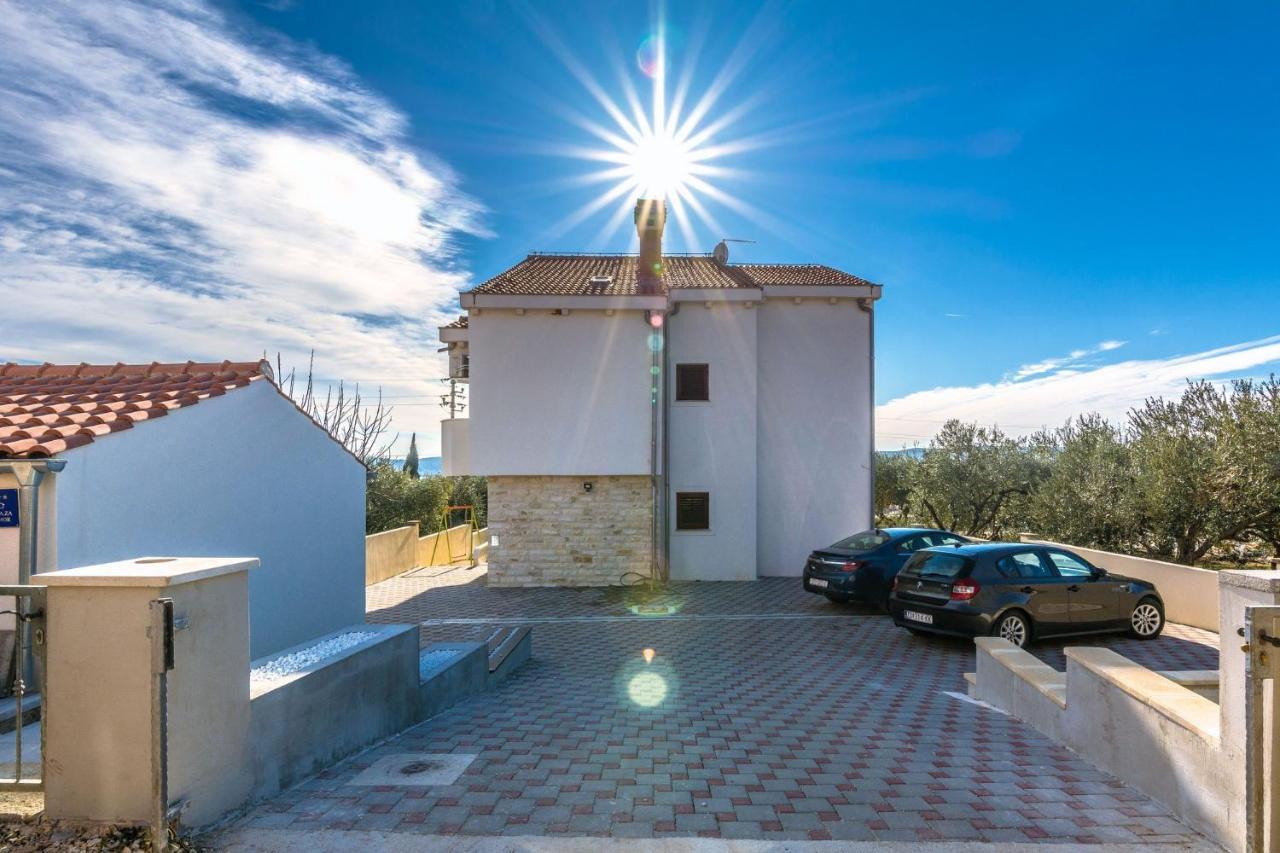Villa Slavica Sveti Filip i Jakov Extérieur photo