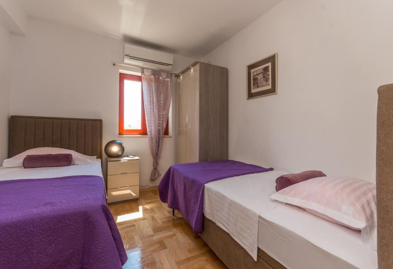 Villa Slavica Sveti Filip i Jakov Extérieur photo