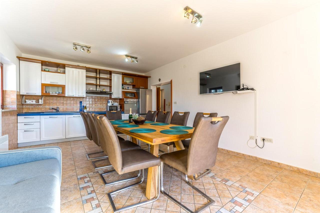 Villa Slavica Sveti Filip i Jakov Extérieur photo