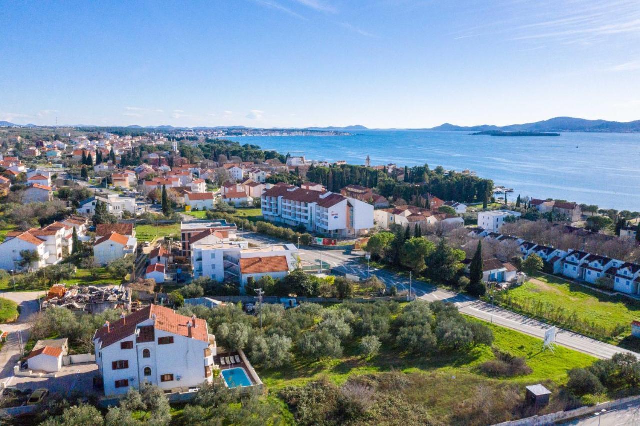 Villa Slavica Sveti Filip i Jakov Extérieur photo